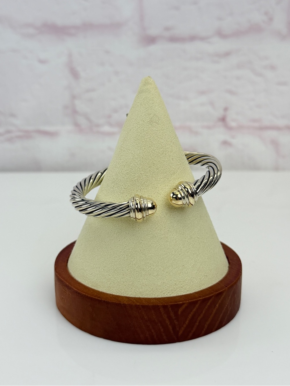 David Yurman 7mm Classic Cable Cuff Bracelet 14K Gold Domes NWT